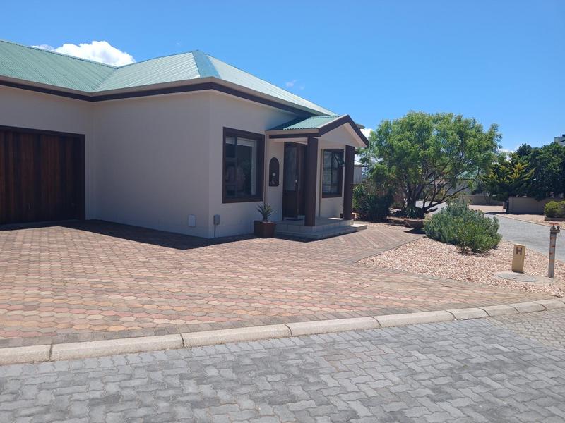 3 Bedroom Property for Sale in Stilbaai Wes Western Cape